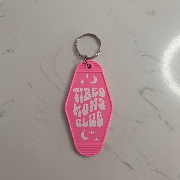 Handmade Tired Moms Club Key Tag, Pink Hotel Motel Keychain - Picture 5 of 5